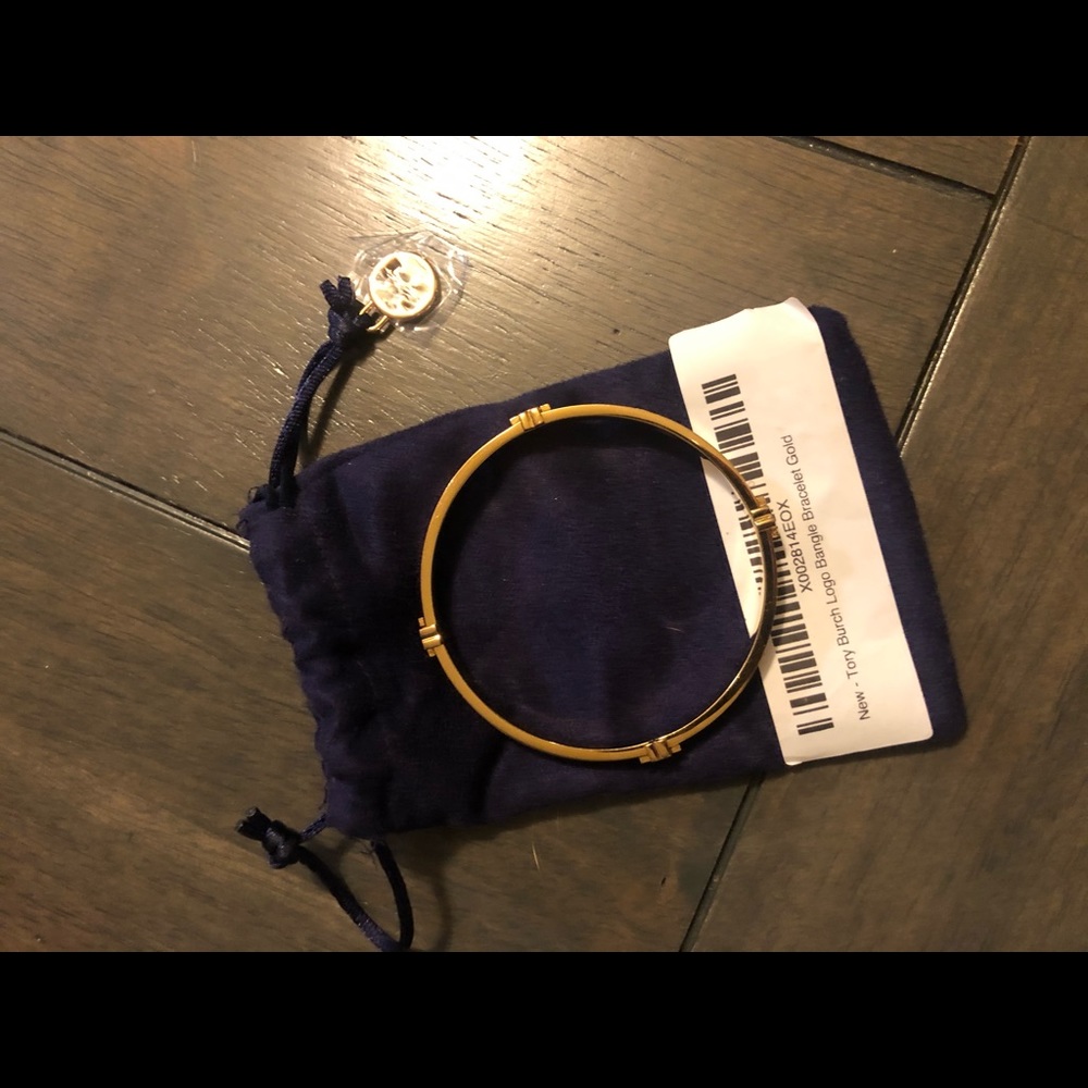 NWT! Tory Burch Gold Bangle